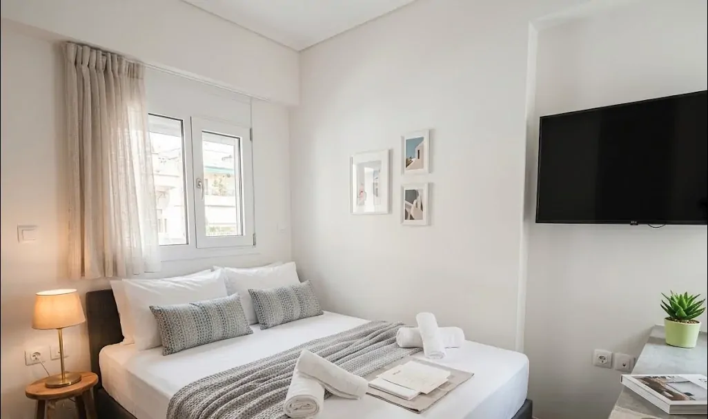 Main bedroom — bright and minimal