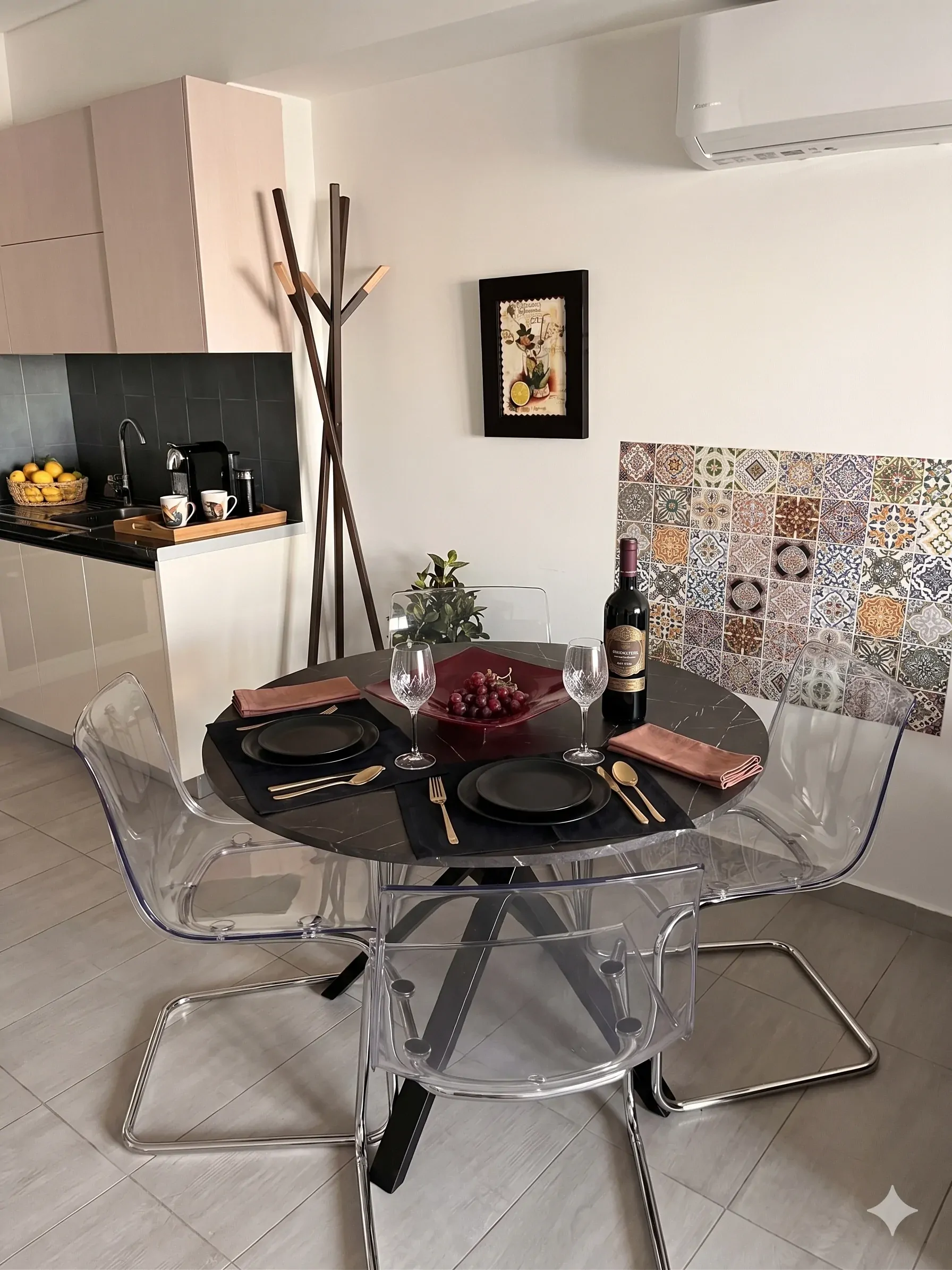 Dining nook with patterned tile
